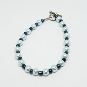 Beaded bracelet, glass pearl bracelet